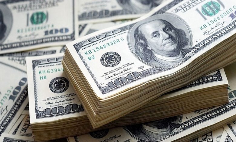 قیمت دلار رسمی و آزاد
